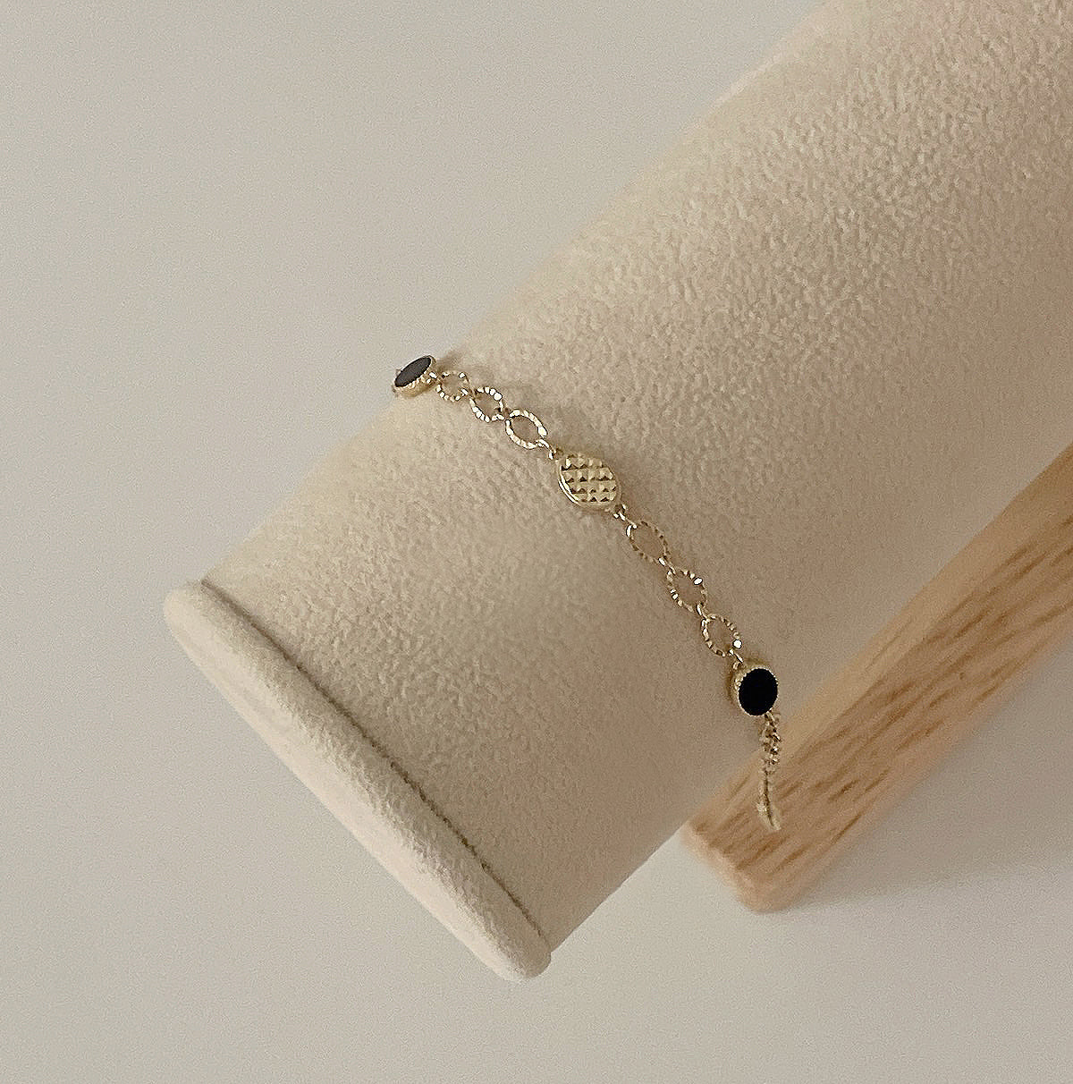 Onyx Chain Bracelet