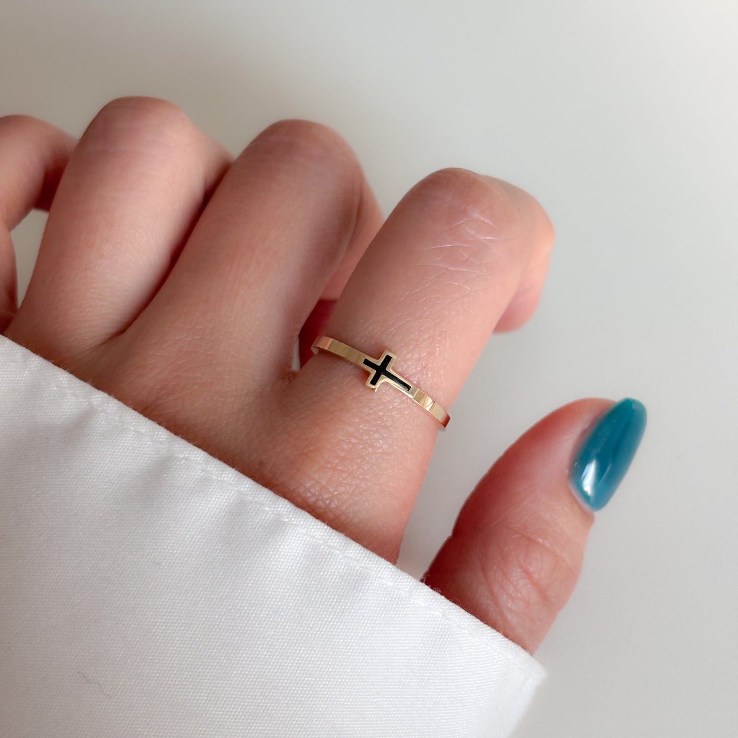 Cross Ring