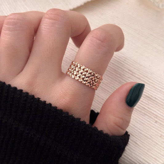 4 Row Band Ring