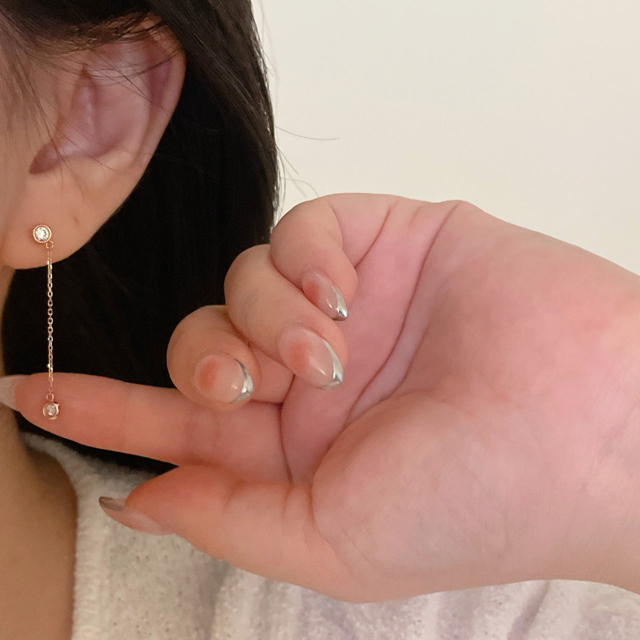Dangle Piercing