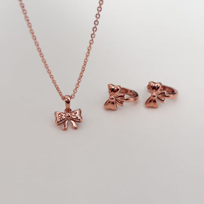 Bow Necklace