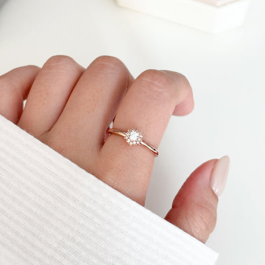 Round Flower Ring