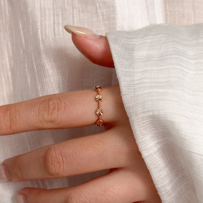 Geometric Stacking Ring
