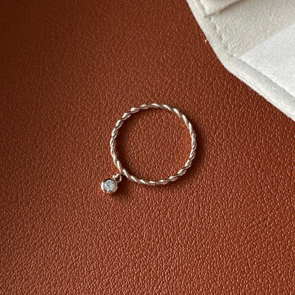 Twisted Dangle Ring