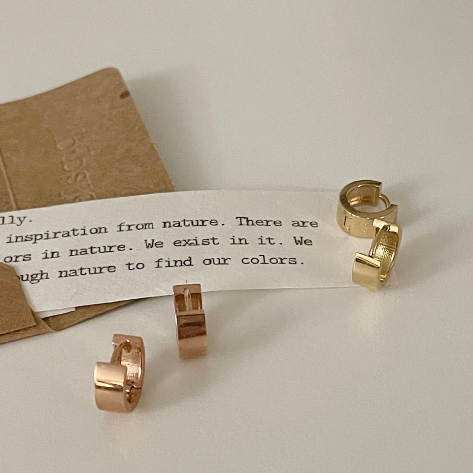 Tapered Hoop Earrings