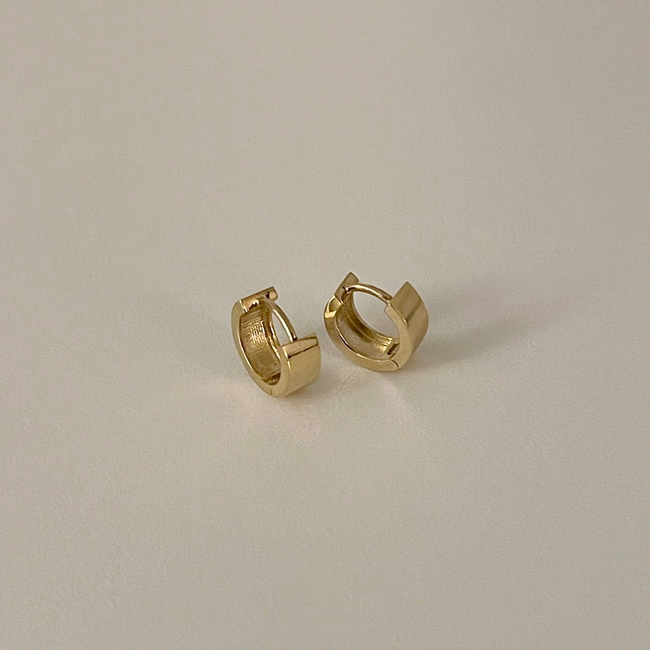 Tapered Hoop Earrings