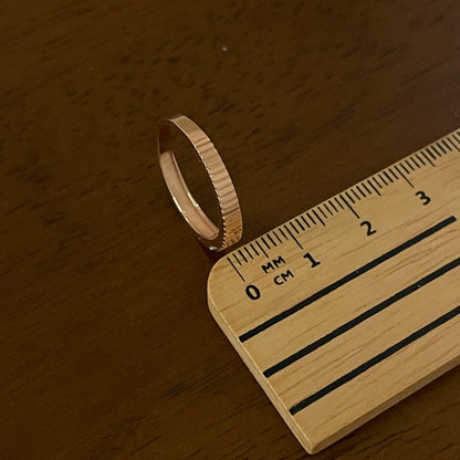 Ribbed Ring