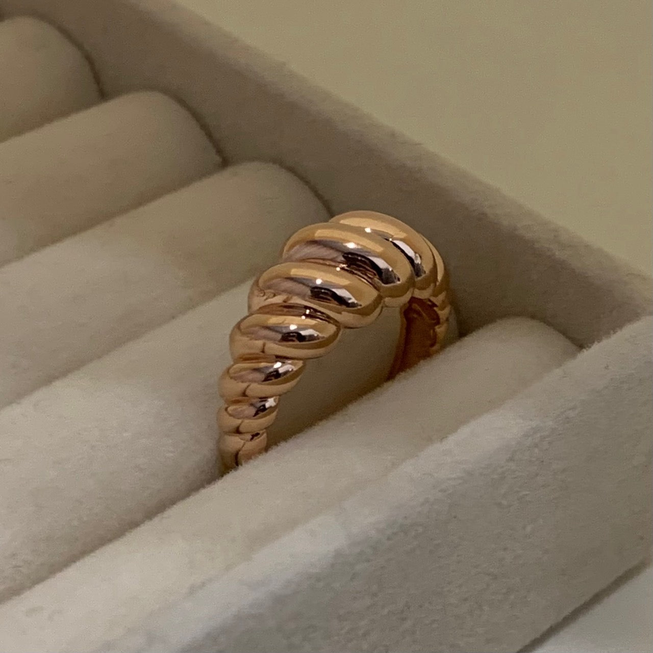 Croissant Ring