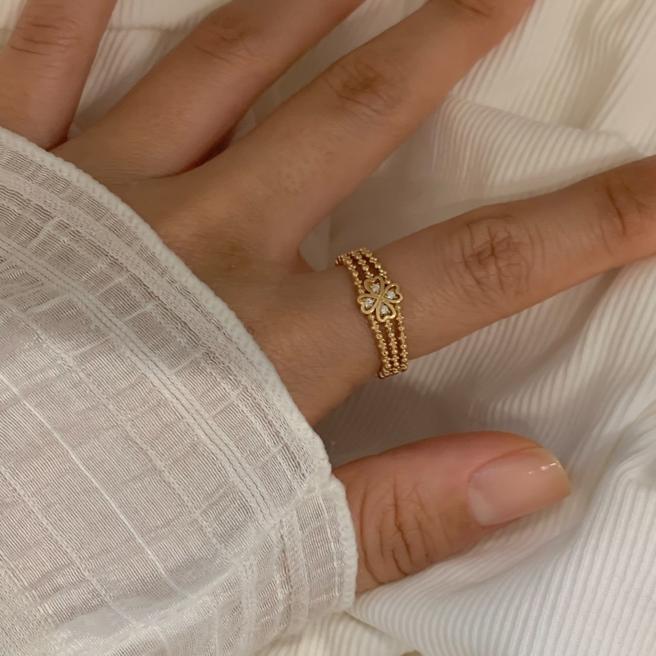 3 Row Clover Ring