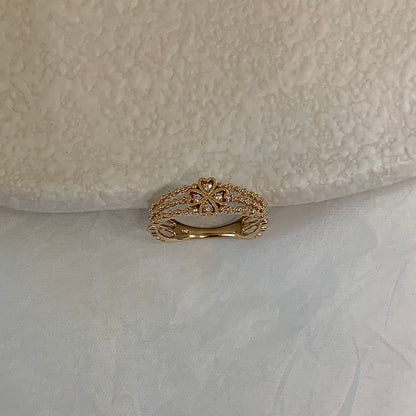 3 Row Clover Ring