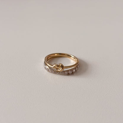 Pretzel Ring