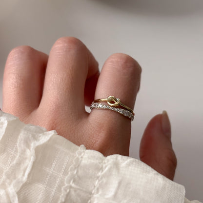 Pretzel Ring
