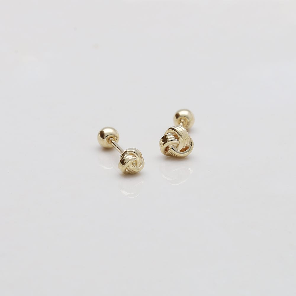 Love Knot Stud Piercing