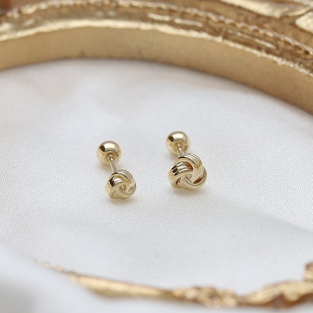 Love Knot Stud Piercing