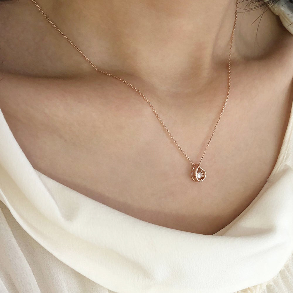 Teardrop Necklace