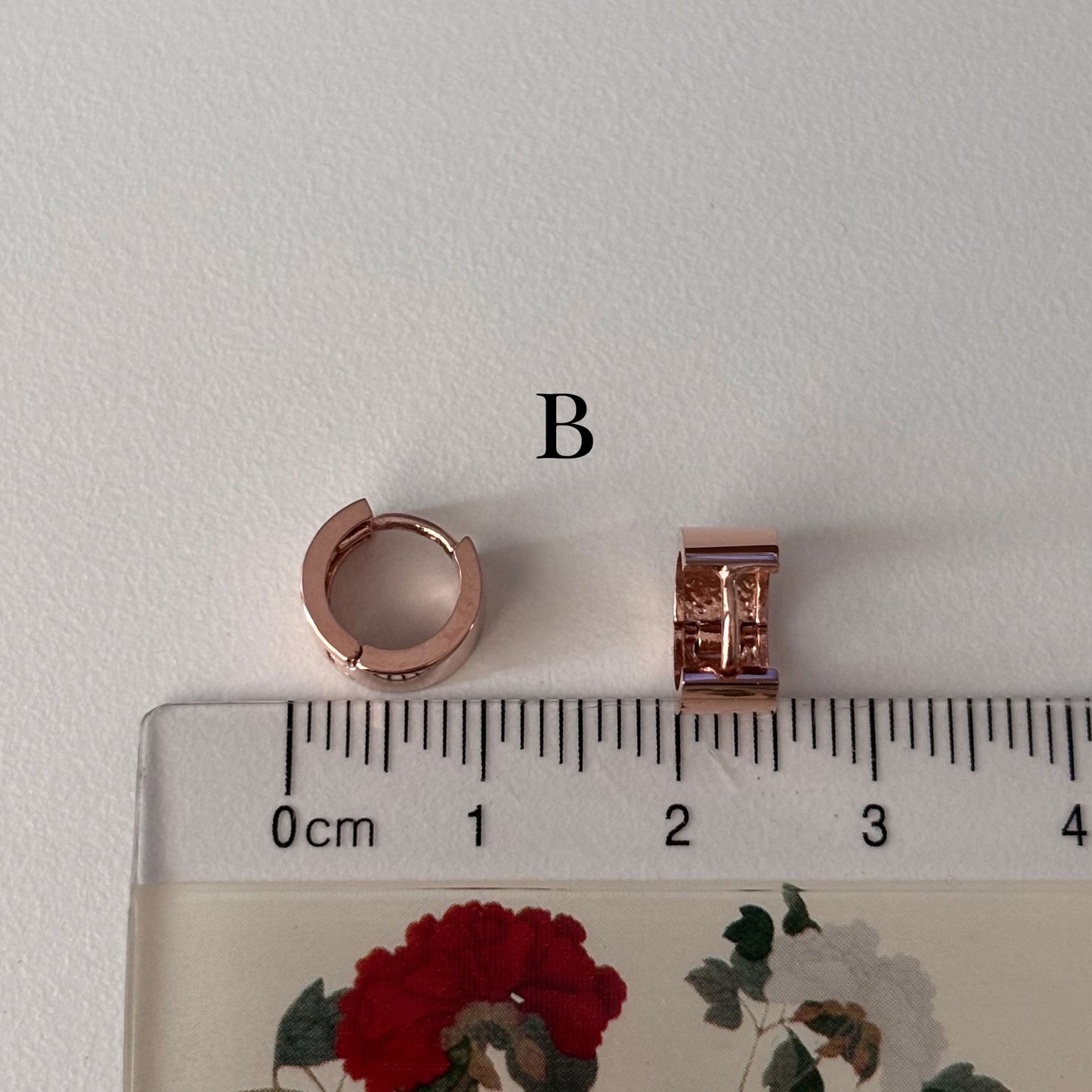 Tapered Hoop Earrings